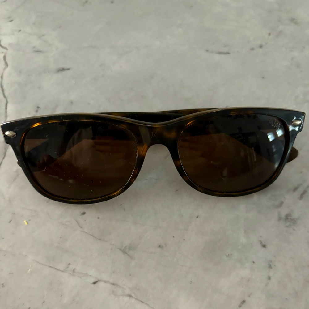 Ray-Ban New Wayfarer Sunglasses